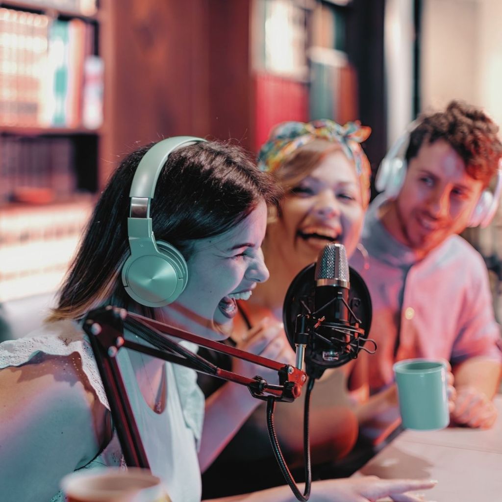 13 Podcast Topics To Talk About With Friends: Get Your Listeners Obsessed!