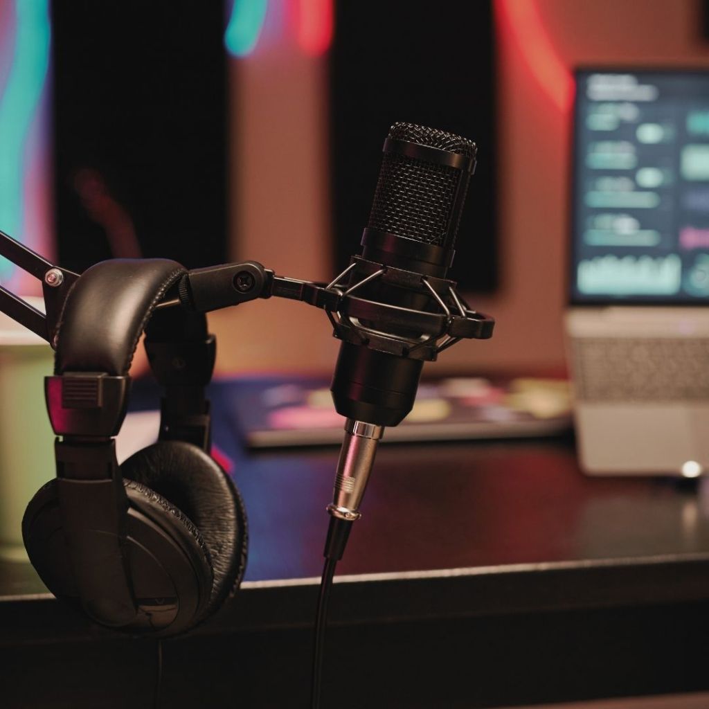 Epic Present Ideas: 20 Gifts for Podcasters