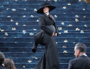 Rihanna’s Met Gala Pregnancy Announcement Made Us Revisit the 5 Most Iconic Celebrity Baby Bump Reveals of All Time