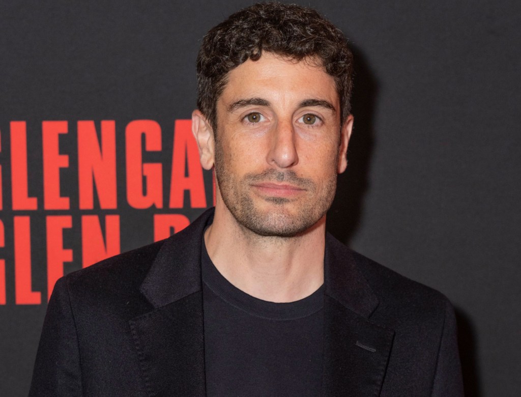 Jason Biggs Learned How to Start Over After Addiction & ‘American Pie’
